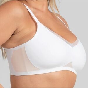 Honeylove White Bra with Mesh Accents